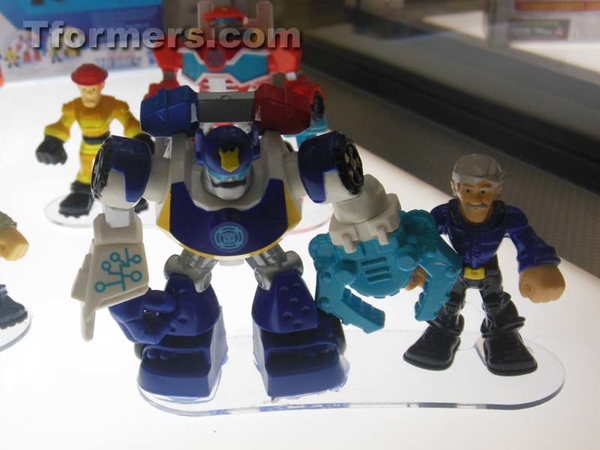 Transformers Sdcc 2013 Preview Night  (88 of 306)